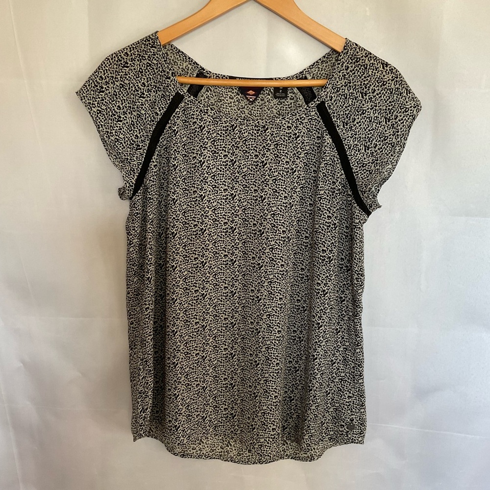 Maison Scotch Mesh Detail Leopard Patterned Pullover Lightweight Blouse
